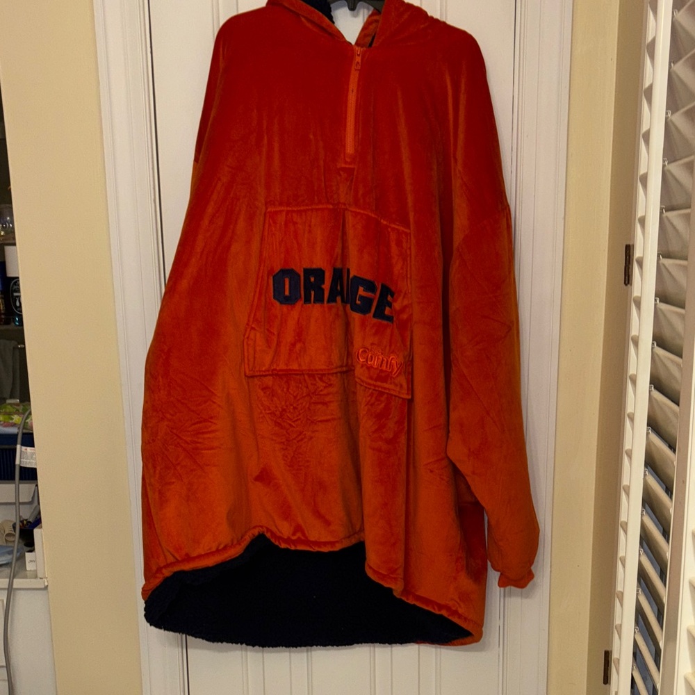 Syracuse Snuggie